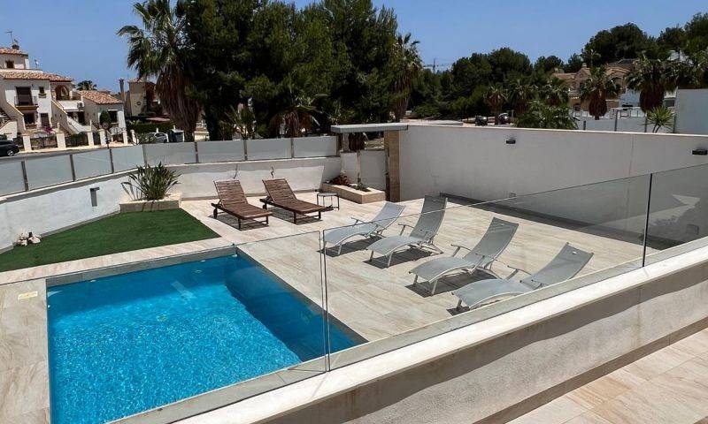 Re-sale - Villa - Villamartin