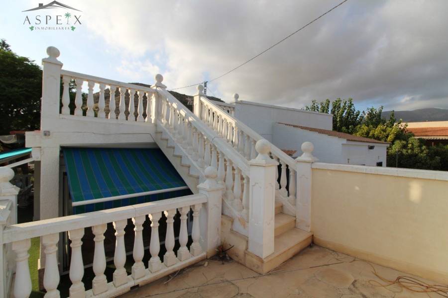 Re-sale - Country house - Monforte Del Cid