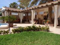 Re-sale - Villa - Playa Flamenca - Alicante