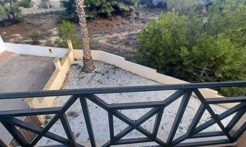 Re-sale - Villa - Orihuela