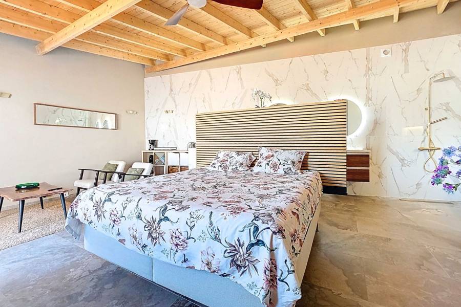 Re-sale - Country house - Hondon De Los Frailes