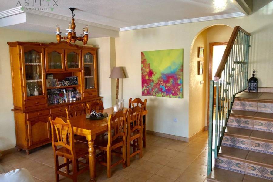 Venta - Bungalow - La Romana - CENTRO