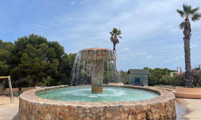 Re-sale - Apartment - Torrevieja - La Mata