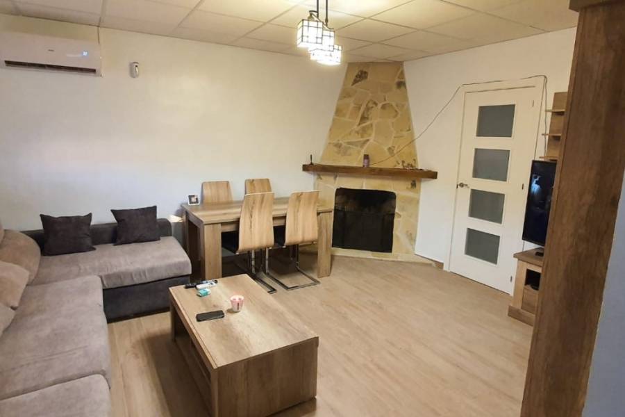 Re-sale - Country house - Monforte Del Cid