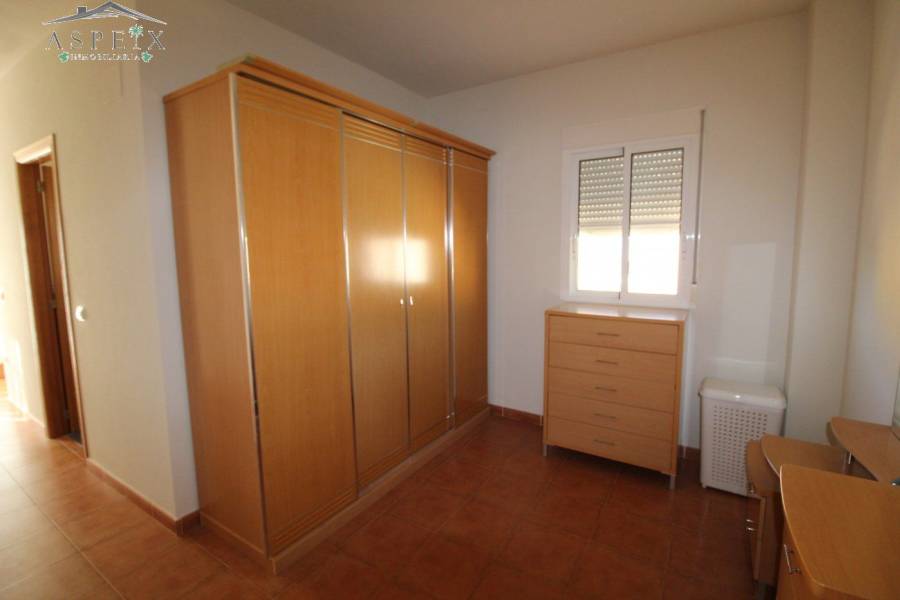 Re-sale - Villa - Aspe - Santa Elena