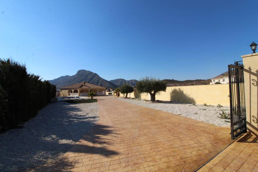 Re-sale - Country house - Hondon De Los Frailes - BARBARROJA