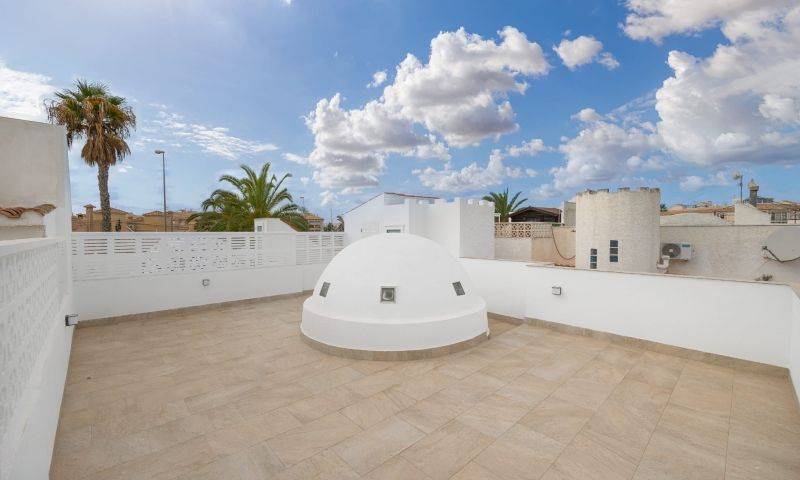 Re-sale - Bungalow - Playa Flamenca - Alicante