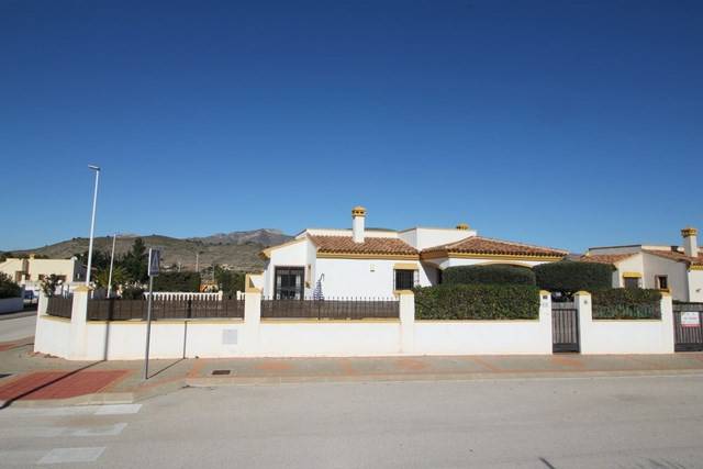 Re-sale - Country house - Hondon De Las Nieves - La Montañosa