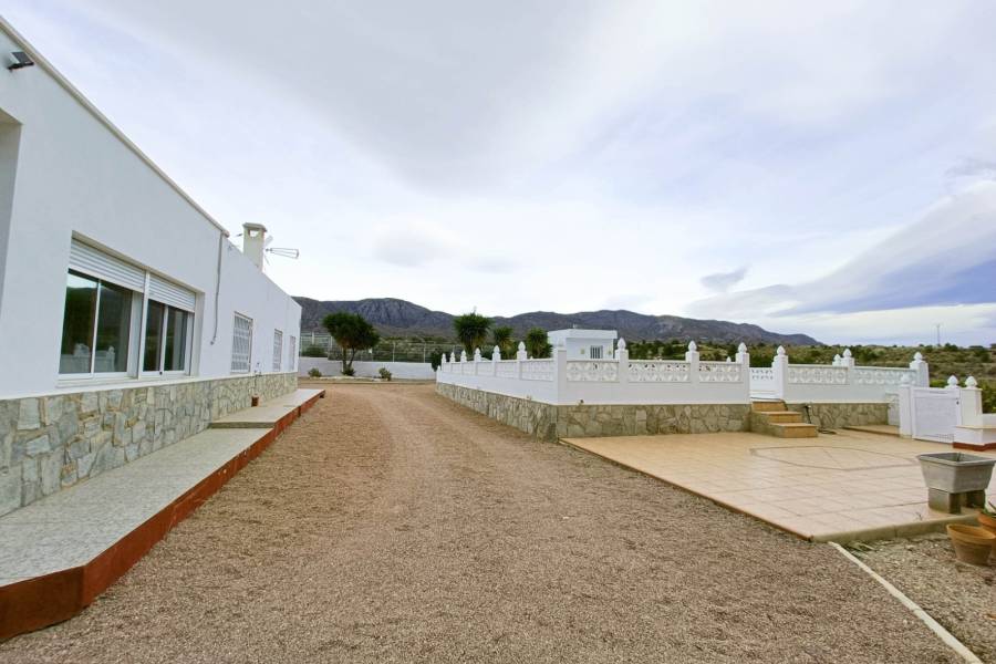 Re-sale - Country house - Albatera - ALBATERA