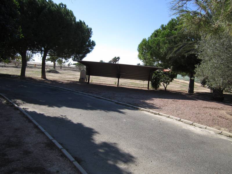 Re-sale - Villa - Elche