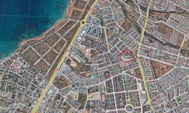 Re-sale - Duplex - Playa Flamenca - Alicante