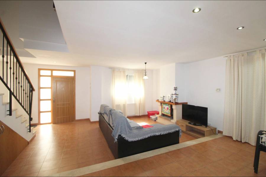 Re-sale - Villa - Aspe