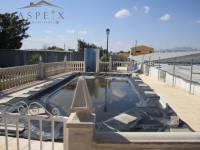 Re-sale - Villa - Elche