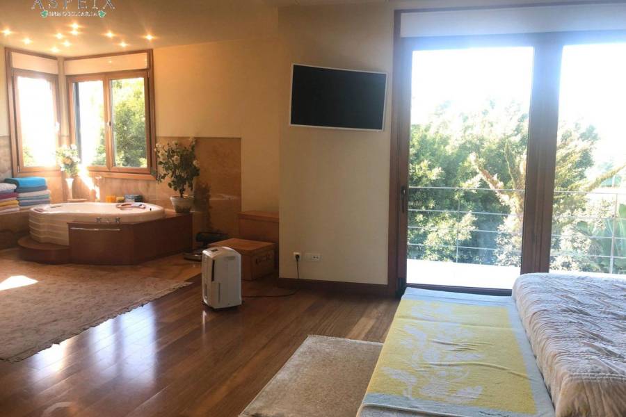 Re-sale - Villa - San Juan Alicante - Nacional 322