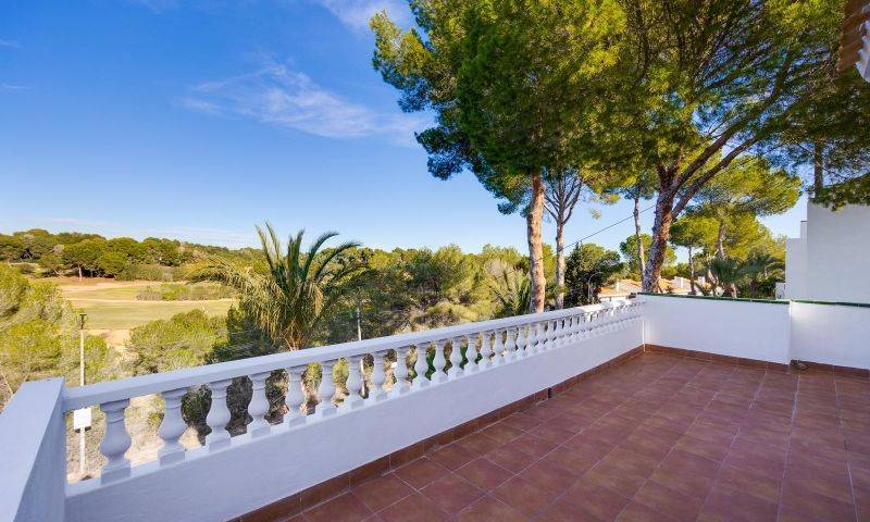 Re-sale - Semi Detached - Villamartin