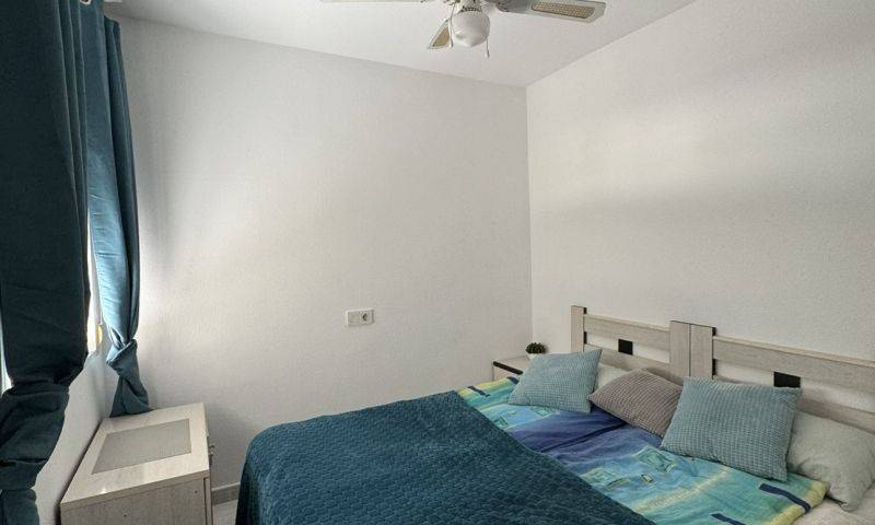 Venta - Apartamento - Playa Flamenca - Alicante