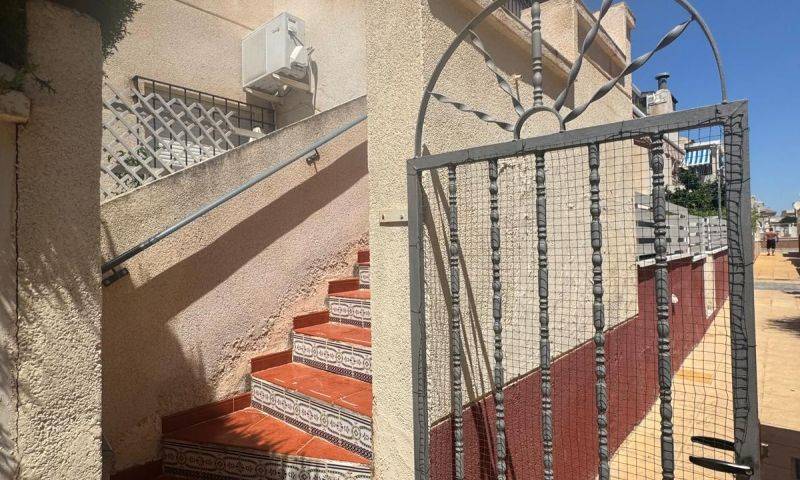 Venta - Apartamento - Playa Flamenca - Alicante