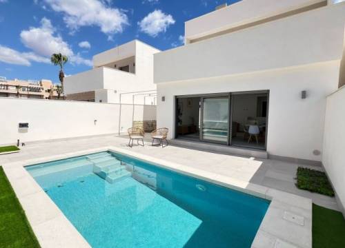 Semi Detached - Venta - Villamartin - Villamartin