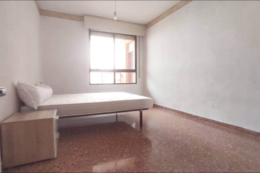 Re-sale - Apartment - Aspe - Serranica