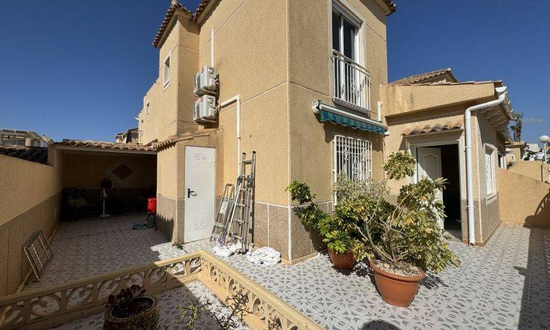 Re-sale - Semi Detached - Torrevieja