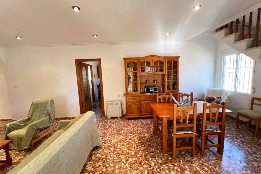 Re-sale - Country house - Hondon De Los Frailes
