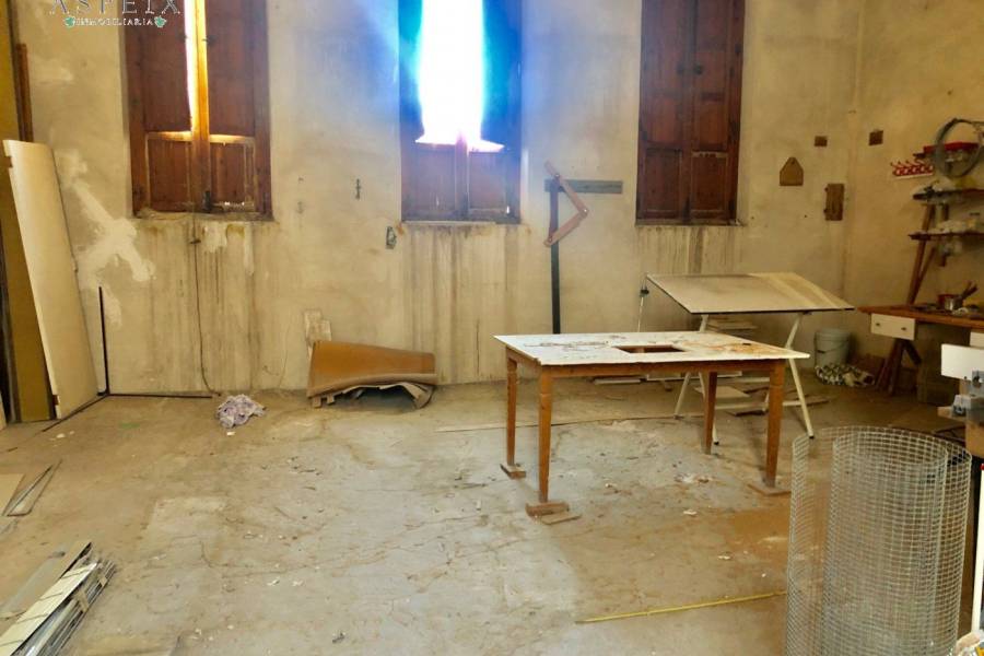 Re-sale - Villa - Novelda - CENTRO