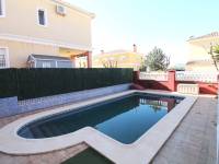Re-sale - Villa - Elche