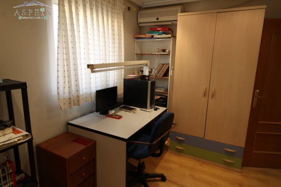 Re-sale - Villa - Aspe - Montesol