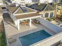 Re-sale - Villa - Torrevieja