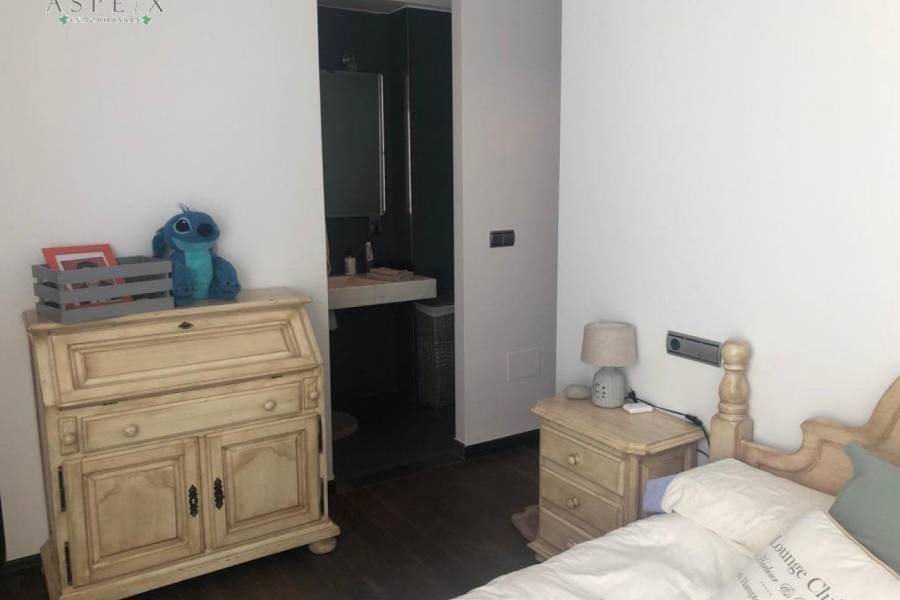 Re-sale - Villa - San Juan Alicante - Nacional 322