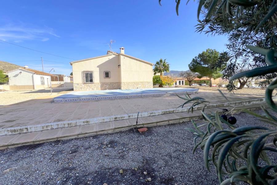 Re-sale - Country house - Hondon De Los Frailes