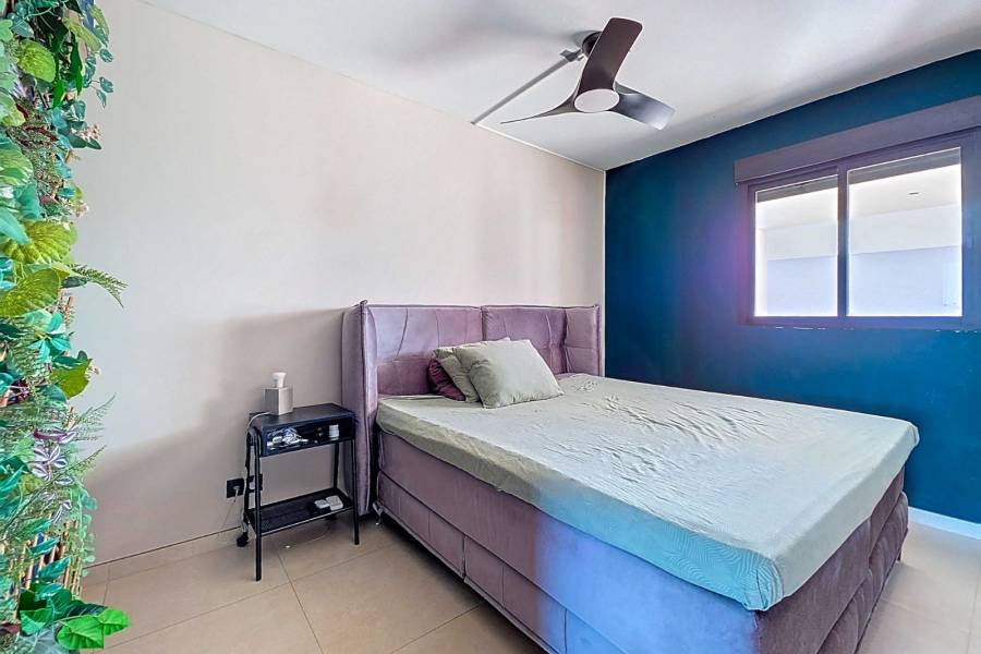 Re-sale - Country house - Hondon De Los Frailes