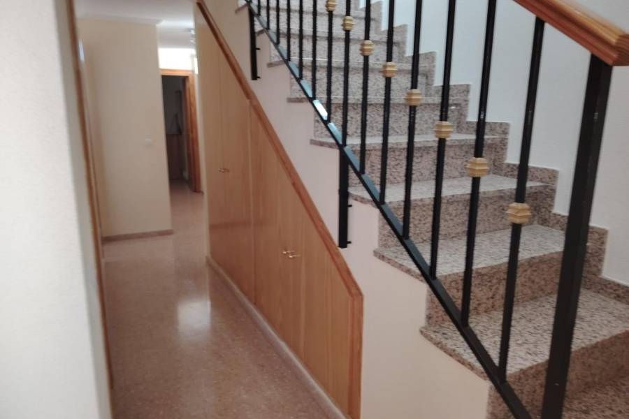 Re-sale - Duplex - Elda - Centro