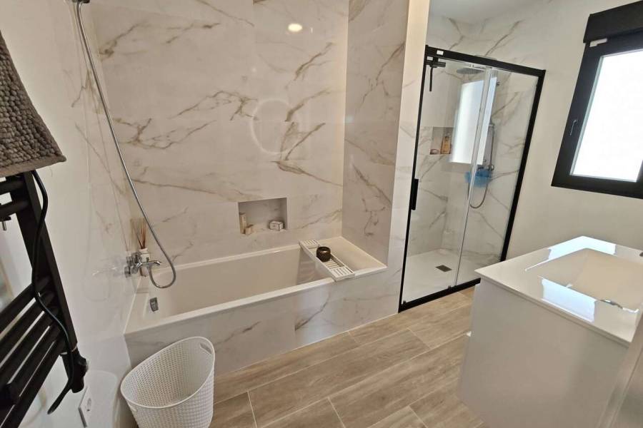 New Build - Country house - Pinoso