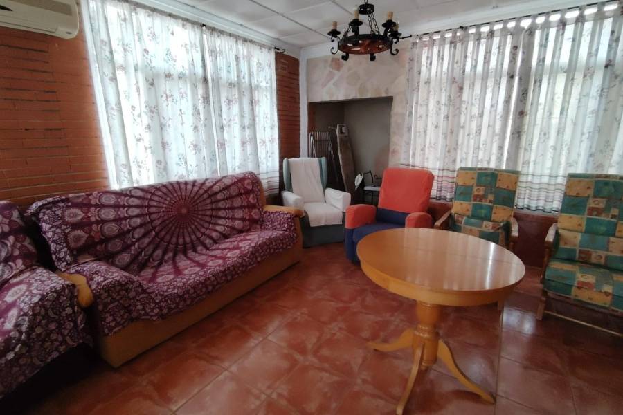 Re-sale - Country house - Elche