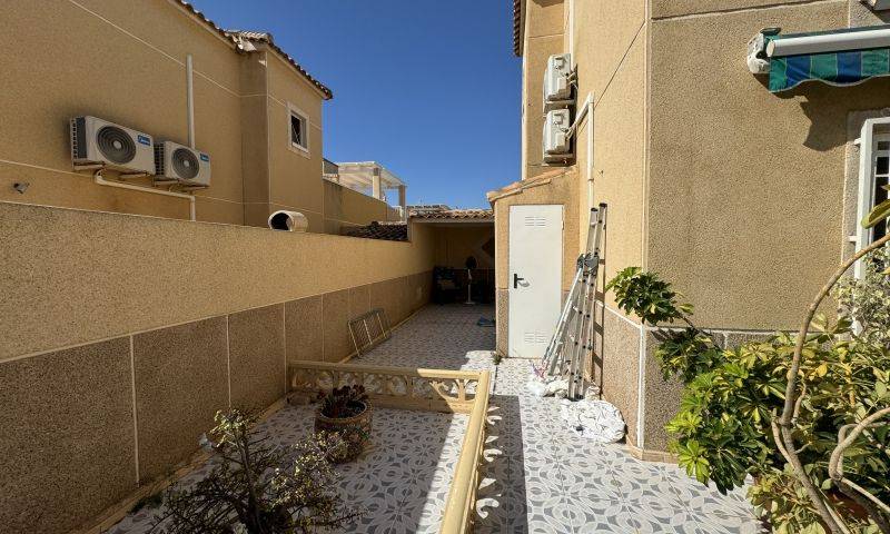 Re-sale - Semi Detached - Torrevieja