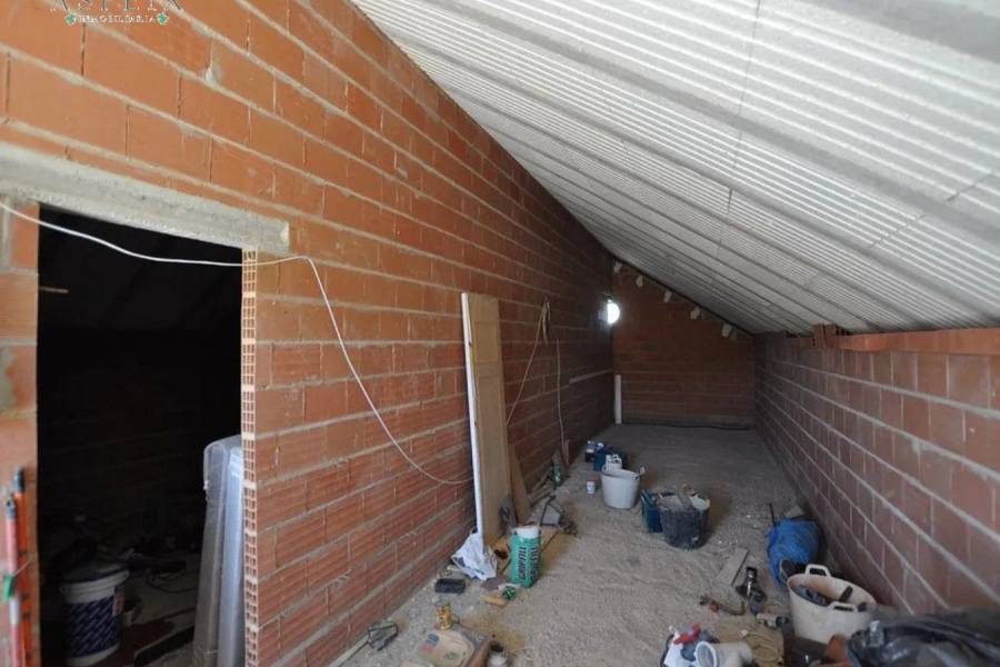 Re-sale - Country house - Pinoso