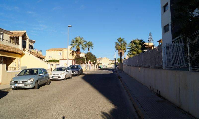 Re-sale - Apartment - Villamartin