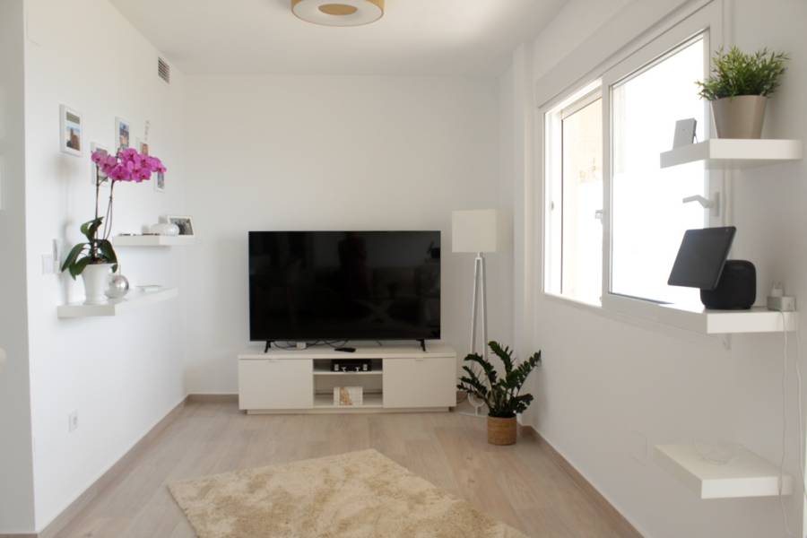 Re-sale - Apartment - Playa Flamenca - Alicante