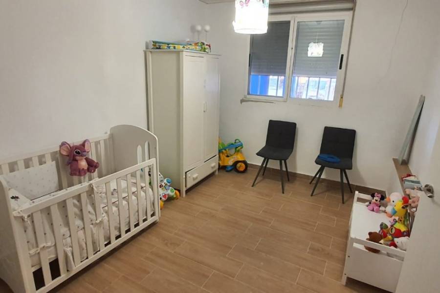 Re-sale - Country house - Monforte Del Cid