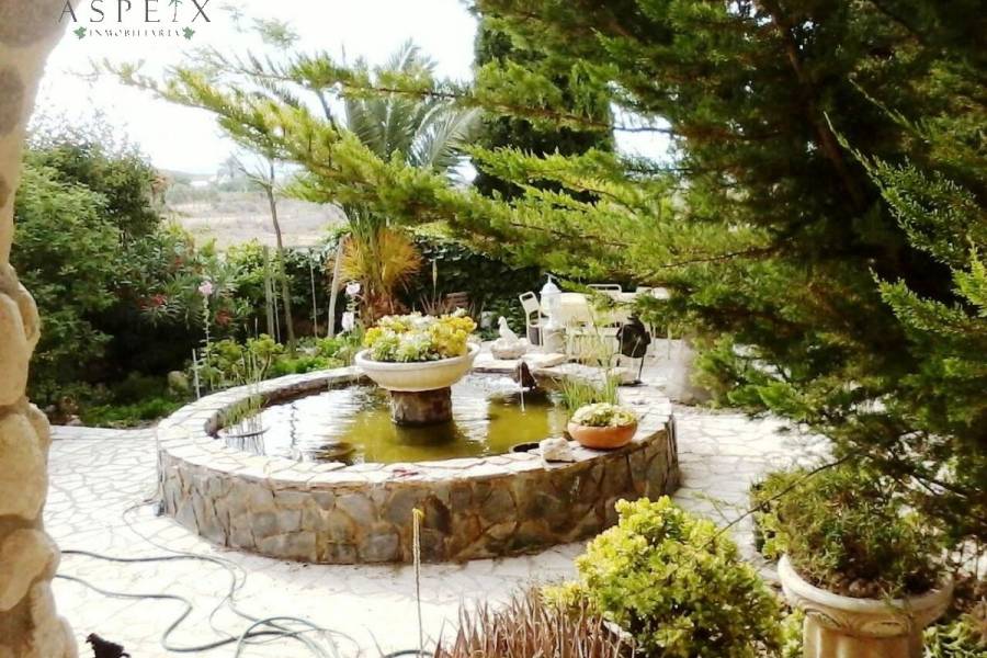 Re-sale - Villa - La Romana - ALCANÁ