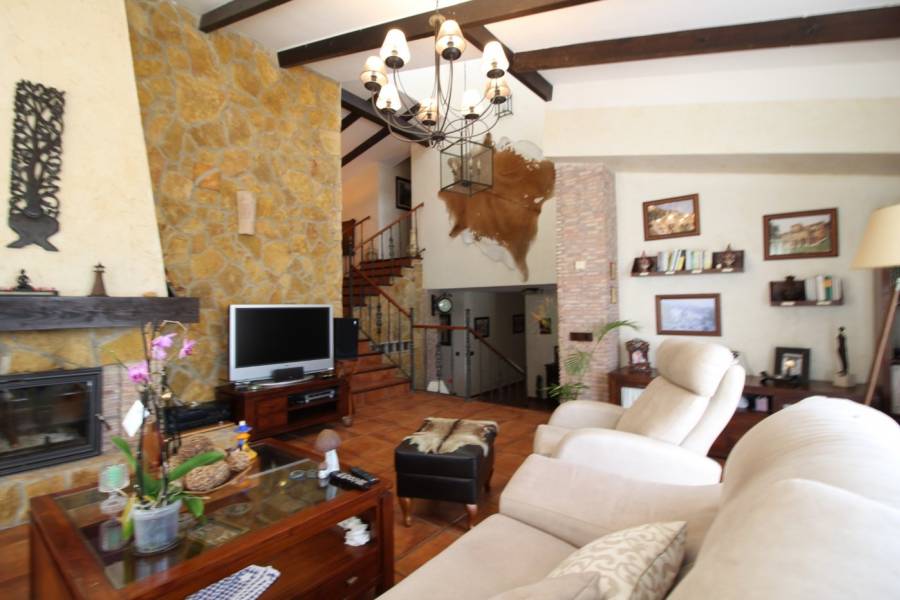 Re-sale - Villa - Tibi - Urbanizaciòn Maigmo