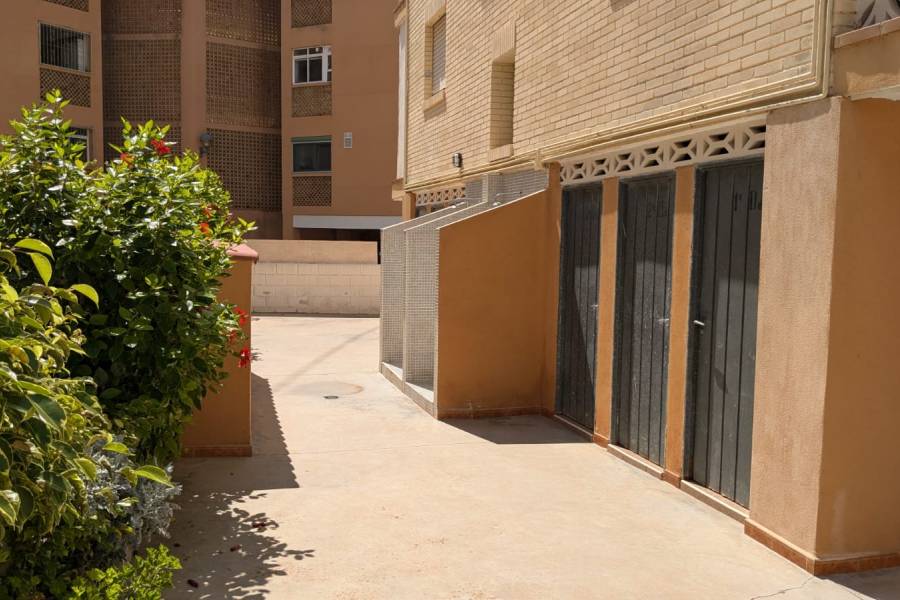 Re-sale - Apartment - Santa Pola