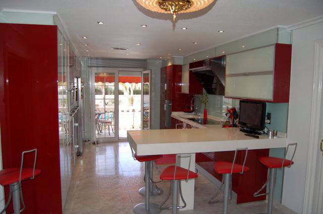 Re-sale - Villa - Playa Flamenca - Alicante