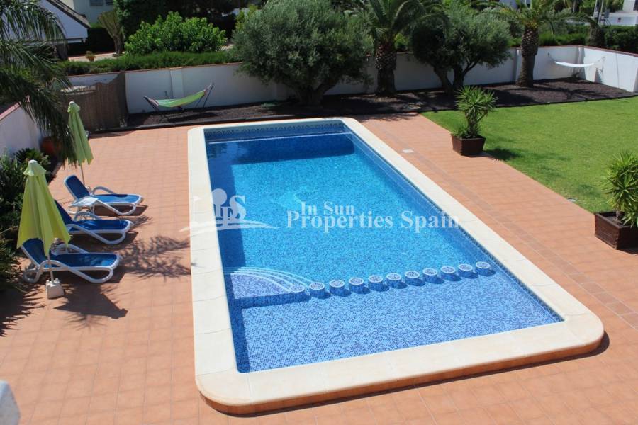 Re-sale - Villa - Cabo Roig