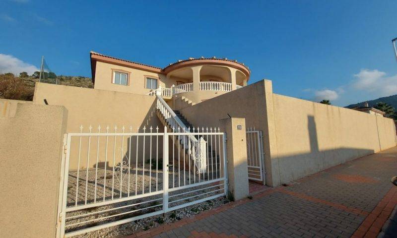 Re-sale - Villa - Hondon De Las Nieves