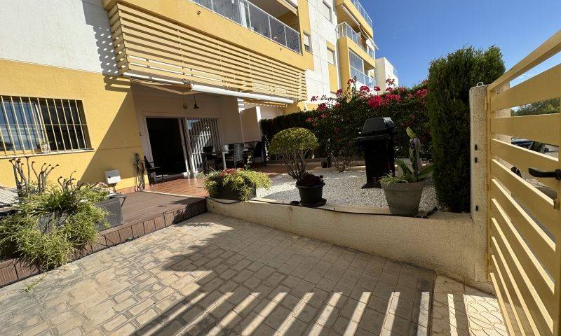 Re-sale - Apartment - Villamartin - Campoamor golf resort