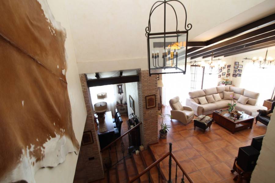 Re-sale - Villa - Tibi - Urbanizaciòn Maigmo