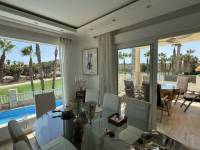 Re-sale - Villa - Villamartin