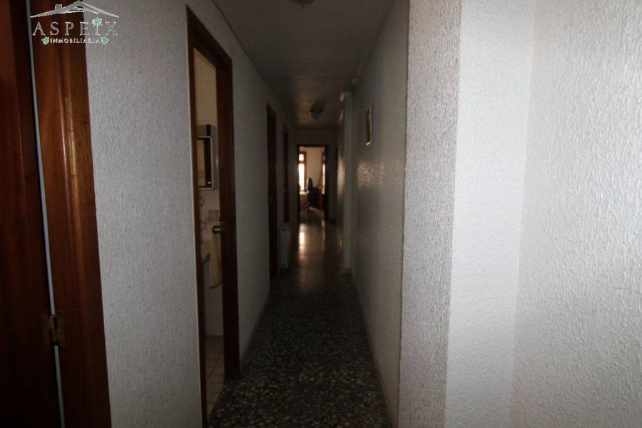 Re-sale - Apartment - Novelda - Maestro ramis